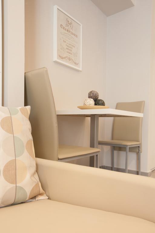 Bovio Prestige Apartments Νάπολη Εξωτερικό φωτογραφία