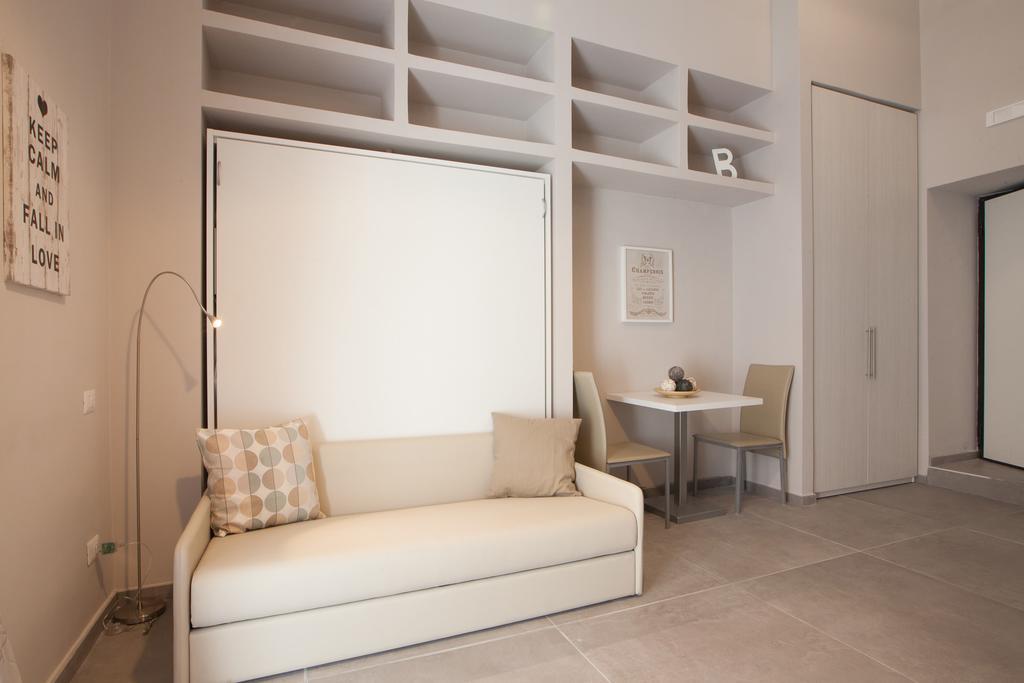 Bovio Prestige Apartments Νάπολη Εξωτερικό φωτογραφία