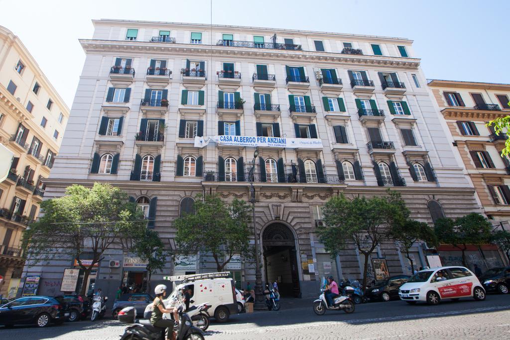 Bovio Prestige Apartments Νάπολη Εξωτερικό φωτογραφία